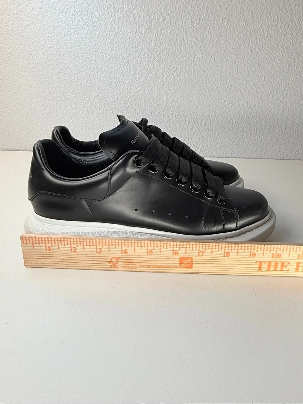 Alexander McQueen Oversized Sneakers Black Leather Mens 6.5 Womens 9